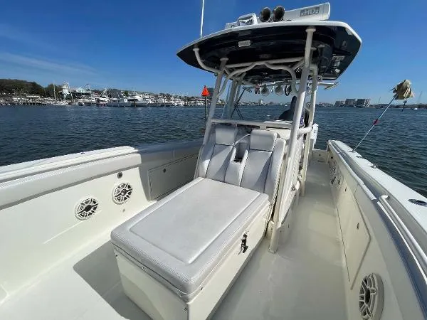 Slide: The Image of Hydra-Sports 3400 Center Console 2015 - 11