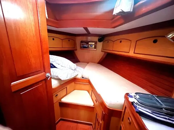 Slide: The Image of Little Harbor 38 1986 - 11