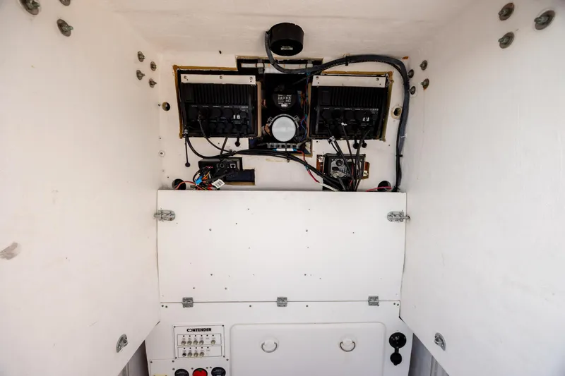 Slide: The Image of 2013 Contender 32 Tournament boat electrical panel and wiring setup. - 19
