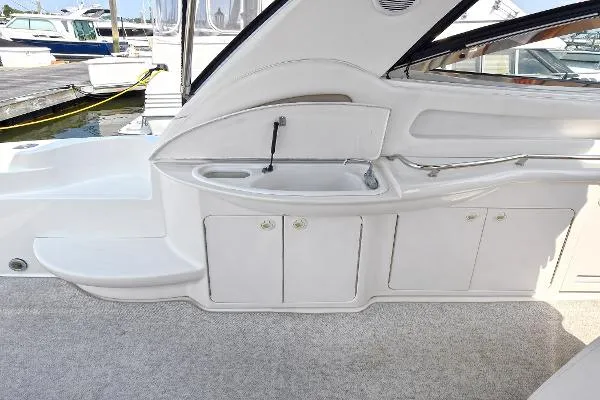 Slide: The Image of Sea Ray 460 Sundancer 2000 - 10