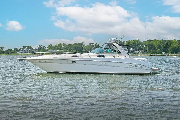 Slide: The Image of Sea Ray 460 Sundancer 2000 - 2