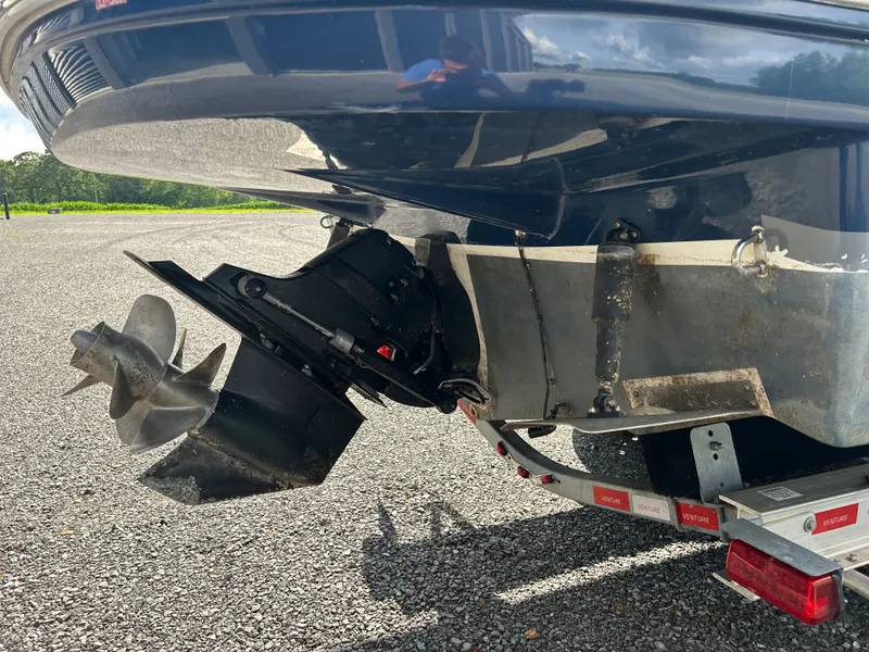 Slide: The Image of Rinker 290 Express Cruiser 2013 - 56