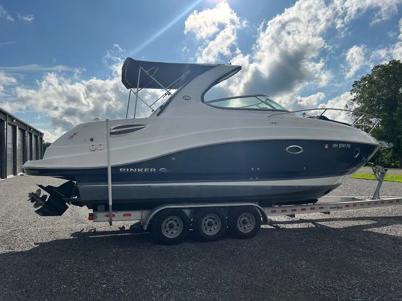 Slide: The Image of Rinker 290 Express Cruiser 2013 - 57