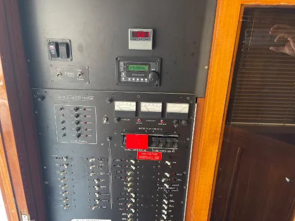 Slide: The Image of Knight Brothers 48 1988 - 5