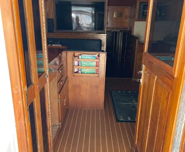 Slide: The Image of Knight Brothers 48 1988 - 6