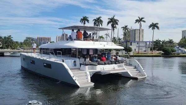 Slide: The Image of Lagoon Motor Yacht 2015 - 4