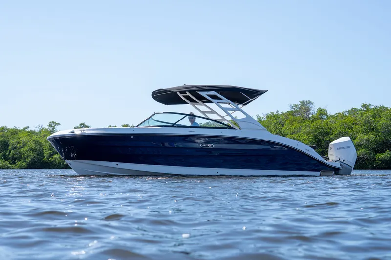 Slide: The Image of Sea Ray SDX 250 Outboard 2026 - 27