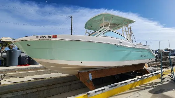 Slide: The Image of Robalo R247 2016 - 0