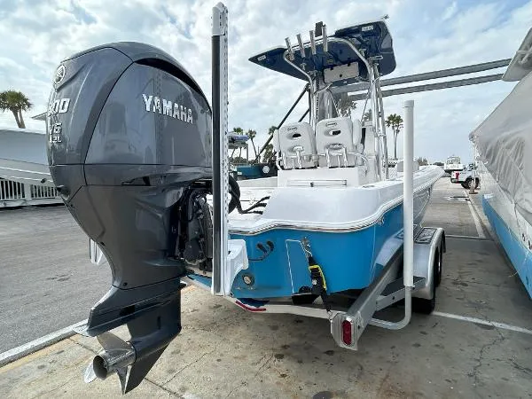 Slide: The Image of Contender 26 Bay 2023 - 3