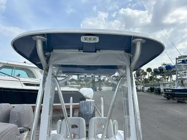 Slide: The Image of Contender 26 Bay 2023 - 8