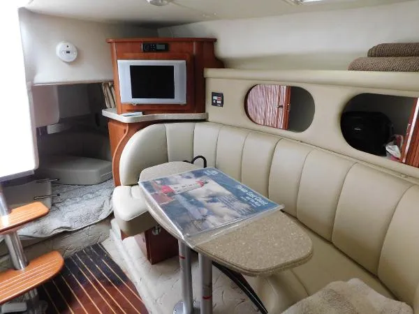 Slide: The Image of Rinker Fiesta Vee 320 2006 - 9