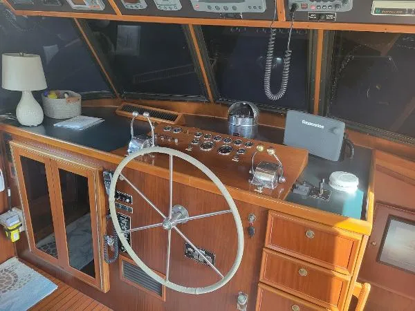 Slide: The Image of Hatteras Long Range Cruiser LRC 1978 - 2