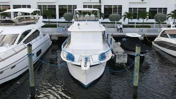 Slide: The Image of Hatteras 53 Yacht Fisherman 1978 - 7