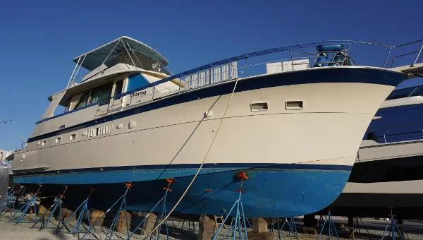 Slide: The Image of Hatteras 53 Yacht Fisherman 1978 - 9