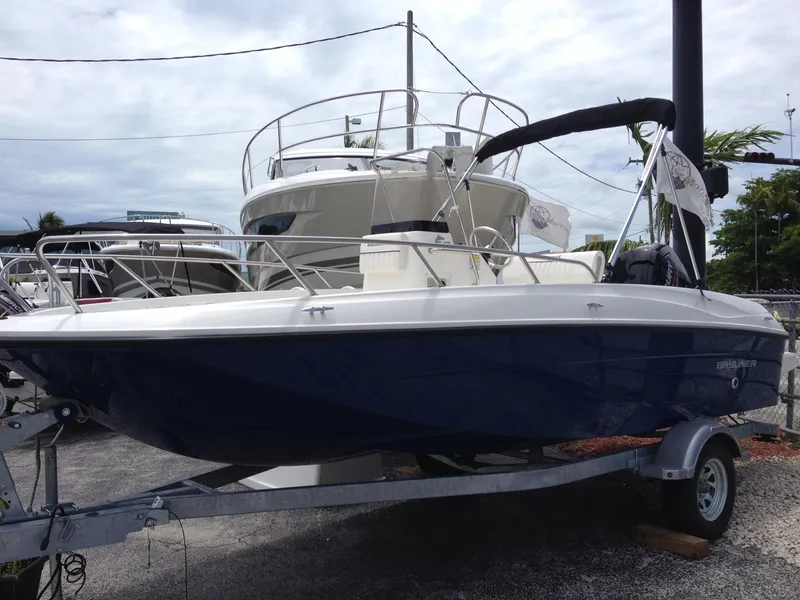 Slide: The Image of Bayliner Element F18 2018 - 1