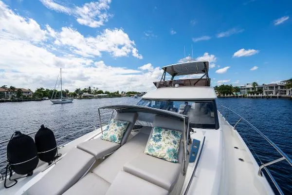 Slide: The Image of Prestige 520 Fly 2020 - 10