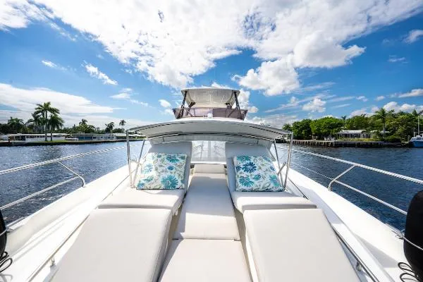 Slide: The Image of Prestige 520 Fly 2020 - 5