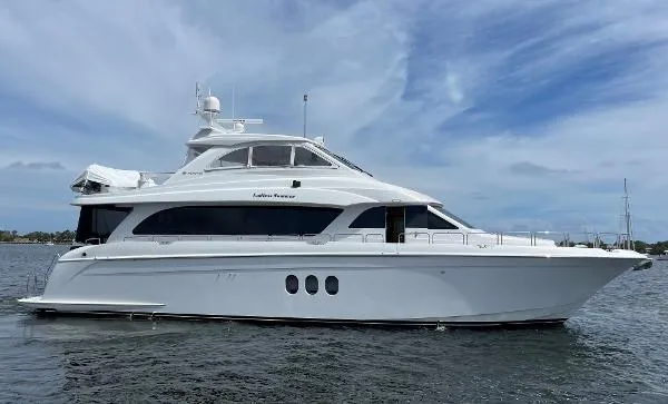 Slide: The Image of Hatteras 72 Motor Yacht 2008 - 0