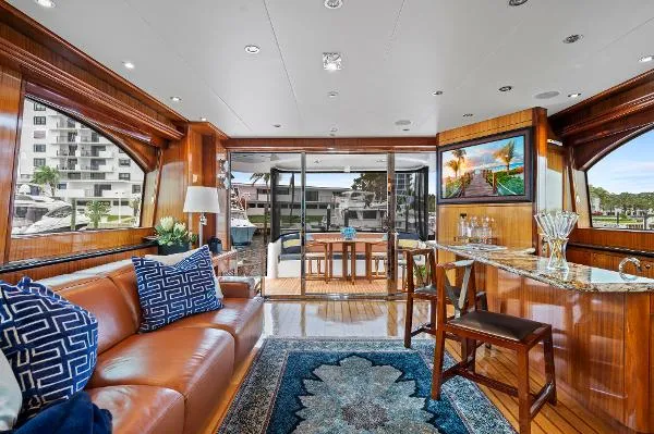 Slide: The Image of Hatteras 72 Motor Yacht 2008 - 3