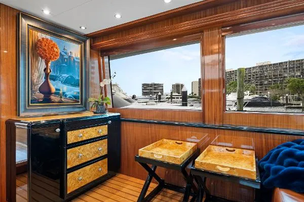 Slide: The Image of Hatteras 72 Motor Yacht 2008 - 7