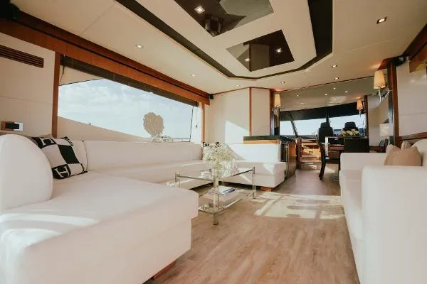 Slide: The Image of Sunseeker Manhattan 73 2014 - 5