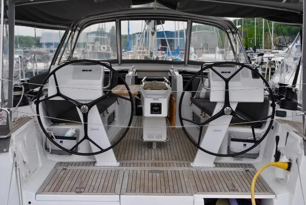Slide: The Image of Hanse 505 2017 - 6
