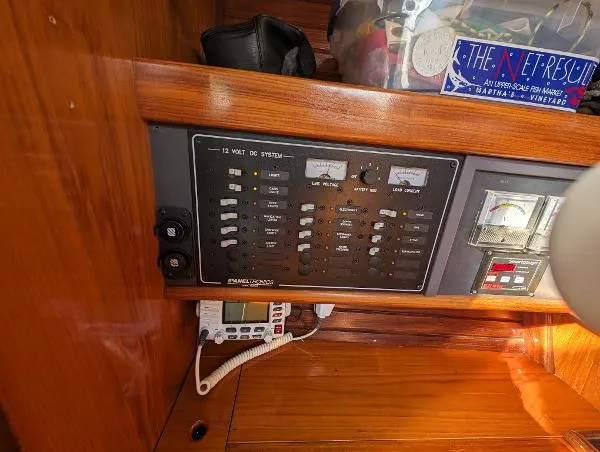 Slide: The Image of Beneteau 430 1990 - 4