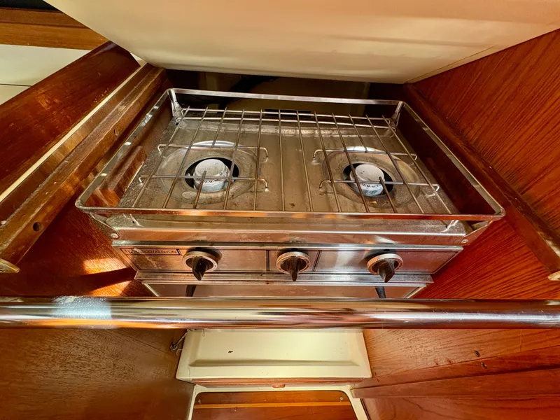 Slide: The Image of Pearson 36-2 1985 - 11