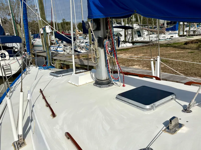 Slide: The Image of Pearson 36-2 1985 - 58