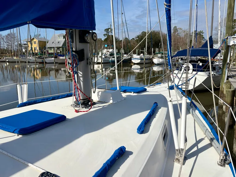 Slide: The Image of Pearson 36-2 1985 - 59