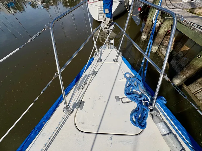 Slide: The Image of Pearson 36-2 1985 - 64