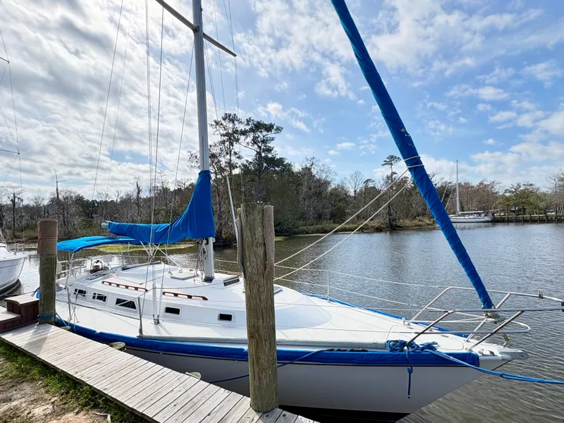 Slide: The Image of Pearson 36-2 1985 - 68