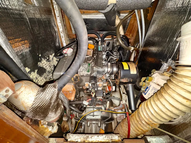 Slide: The Image of Pearson 36-2 1985 - 71