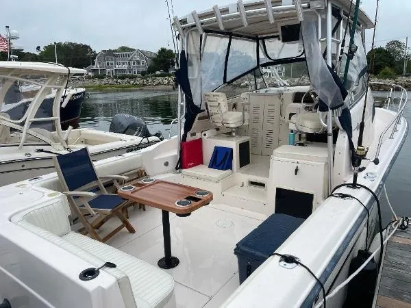 Slide: The Image of Grady-White Marlin 1999 - 4