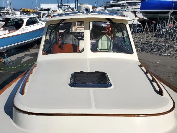 Slide: The Image of Hinckley Yachts 37 Picnic Boat MKIII 2018 - 4