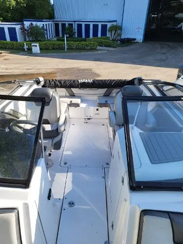 Slide: The Image of Yamaha SX 240 2019 - 9