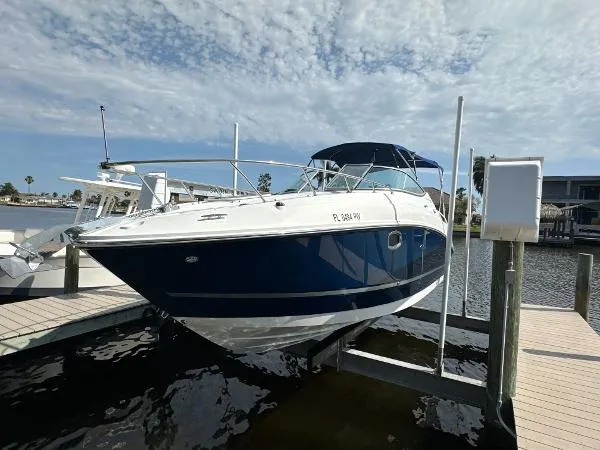Slide: The Image of Sea Ray 260 Sundancer 2013 - 10