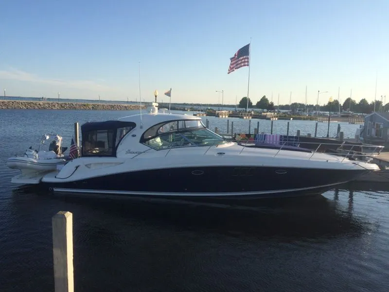 Slide: The Image of Sea Ray 44 Sundancer 2006 - 12