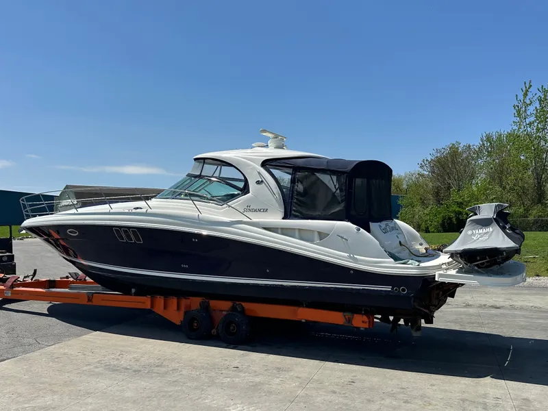 Slide: The Image of Sea Ray 44 Sundancer 2006 - 22