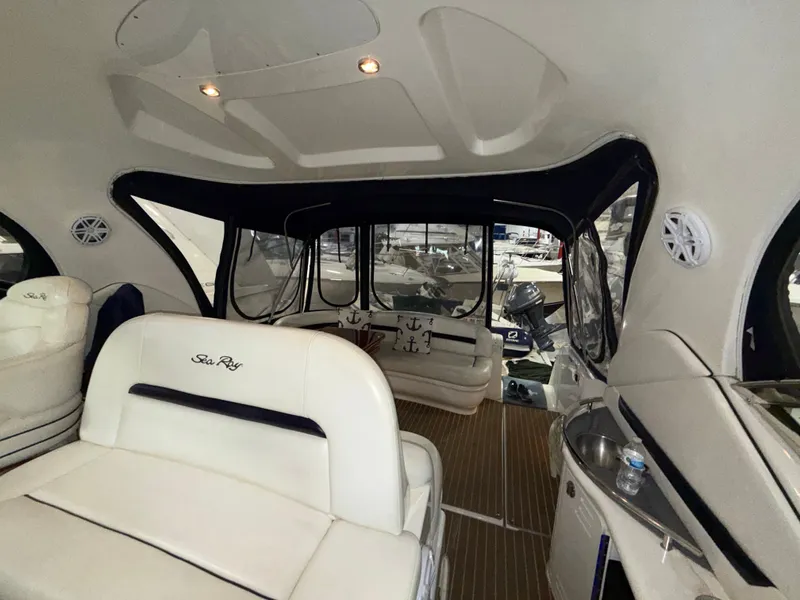 Slide: The Image of Sea Ray 44 Sundancer 2006 - 28