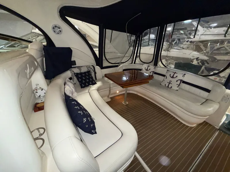Slide: The Image of Sea Ray 44 Sundancer 2006 - 30