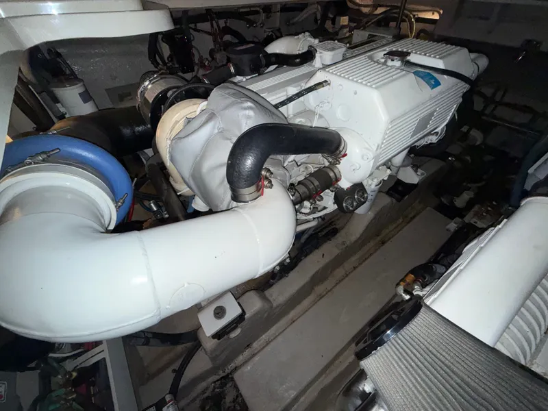 Slide: The Image of Sea Ray 44 Sundancer 2006 - 36