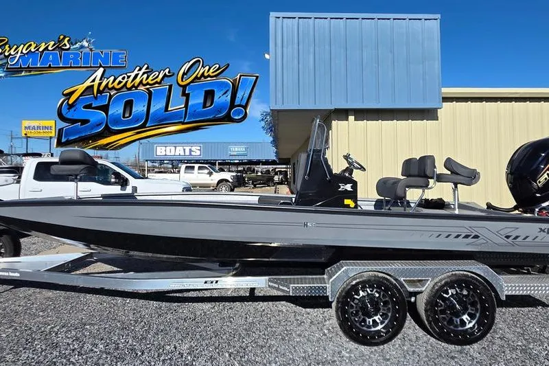 The Image of 2026 Xpress H24B Bay boat sold at Bryan's Marine dealership. - 1