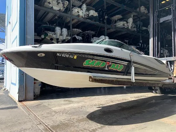 Slide: The Image of Sea Ray 300 Sundeck 2015 - 2