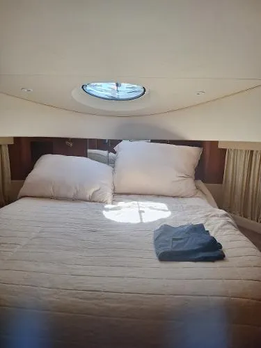 Slide: The Image of Silverton 38 Sport Bridge 2005 - 11