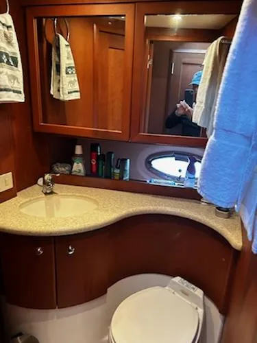 Slide: The Image of Silverton 38 Sport Bridge 2005 - 3