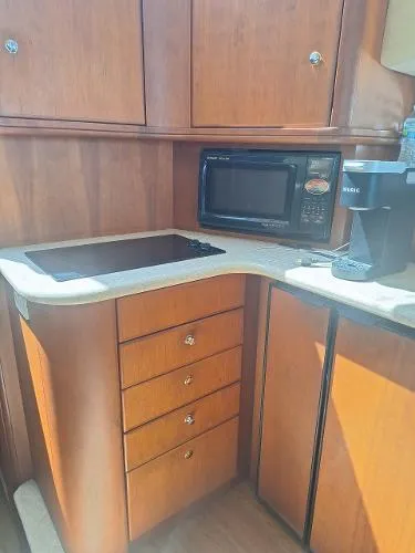 Slide: The Image of Silverton 38 Sport Bridge 2005 - 4