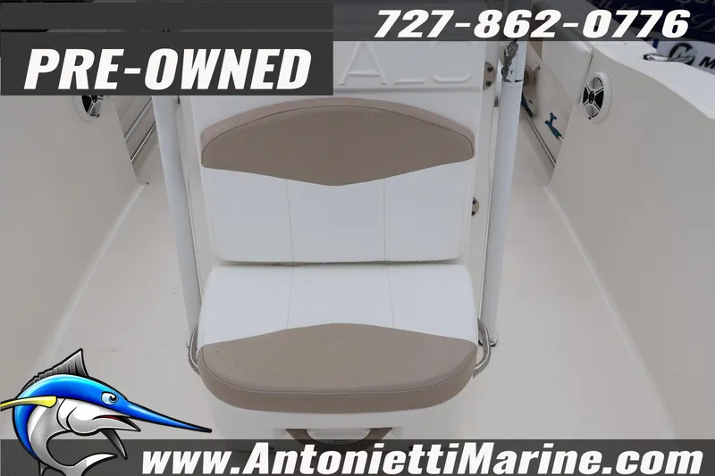 Slide: The Image of Pre-owned 2017 Robalo R200 Center Console boat seat, Antonietti Marine contact details. - 17