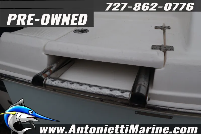 Slide: The Image of Pre-owned 2017 Robalo R200 Center Console boat with swim platform, contact Antonietti Marine. - 8