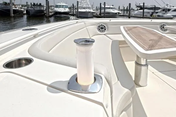 Slide: The Image of Scout 530 LXF 2021 - 11